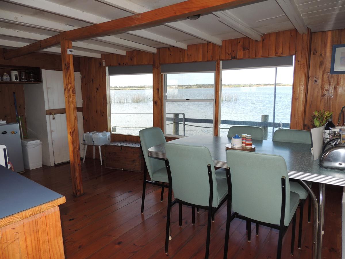 Ps Federal Retreat Paddle Steamer Гулва Экстерьер фото