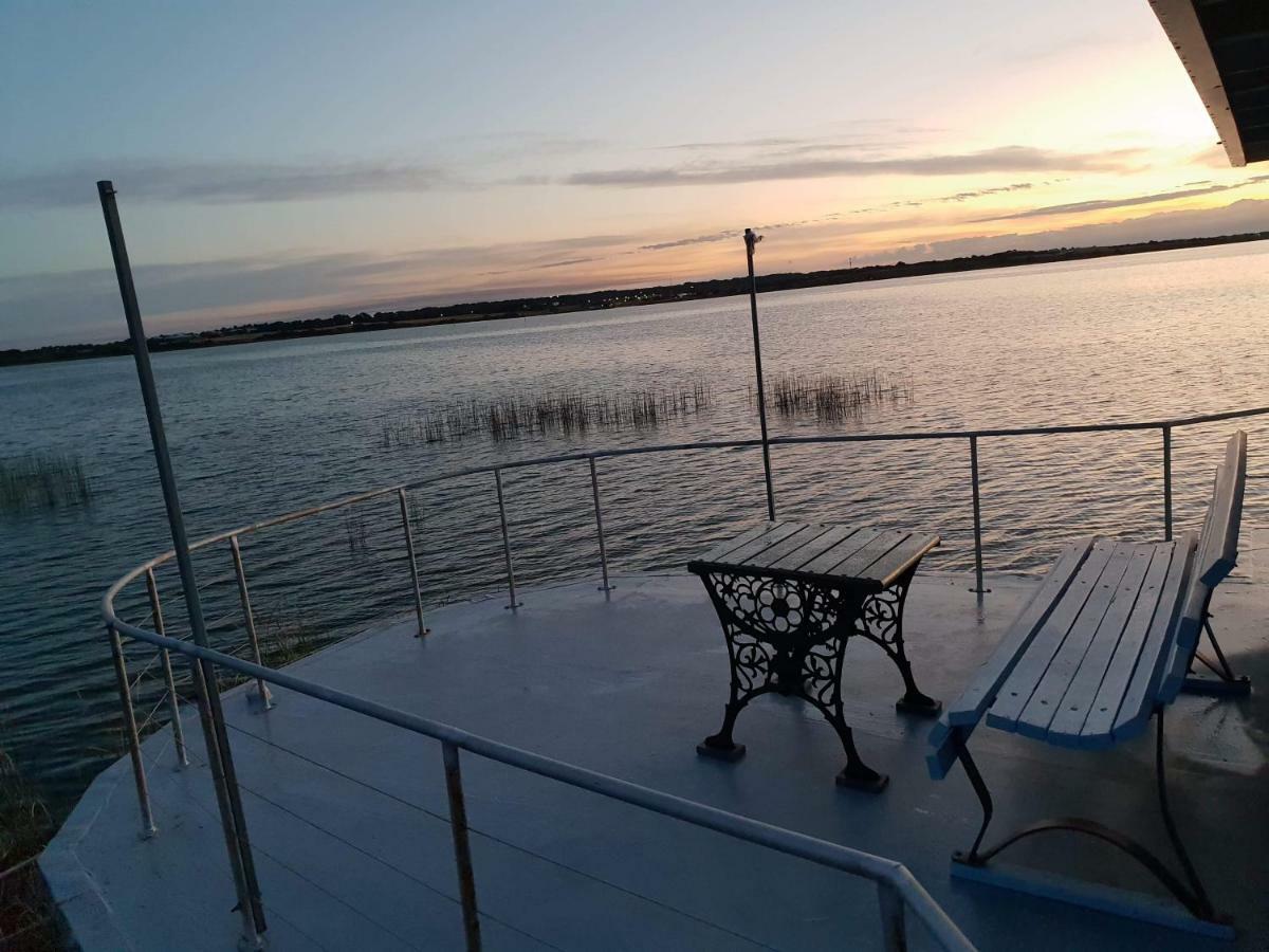 Ps Federal Retreat Paddle Steamer Гулва Экстерьер фото